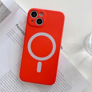 MagSilicone Case iPhone 13 Pro Max - Red