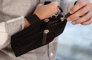 Casual bag univerzální pouzdro, na ruku, přes rameno, barva černá