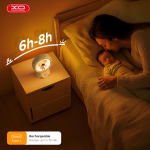 LED noční lampička Astronaut (XO-OZ12), 3 režimy svícení, barva bílá