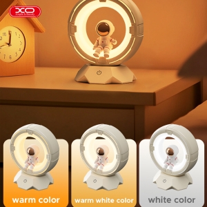 LED noční lampička Astronaut (XO-OZ12), 3 režimy svícení, barva bílá
