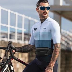 Sportovní pouzdro kolem pasu TechProtect M7, vel. až 6,9´´, barva černá