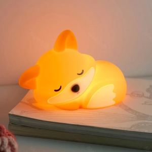 LED noční silikonová lampička Sleeping Fox, 3 režimy svícení, časovač, bílá/oranžová