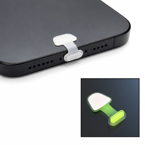 Záslepka pro konektor USB C, s úchytem pod pouzdro, svítící ve tmě